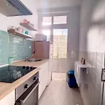 Cozy One Bedroom Apartment Lissabon