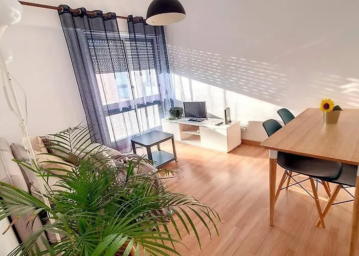 Cozy One Bedroom *
